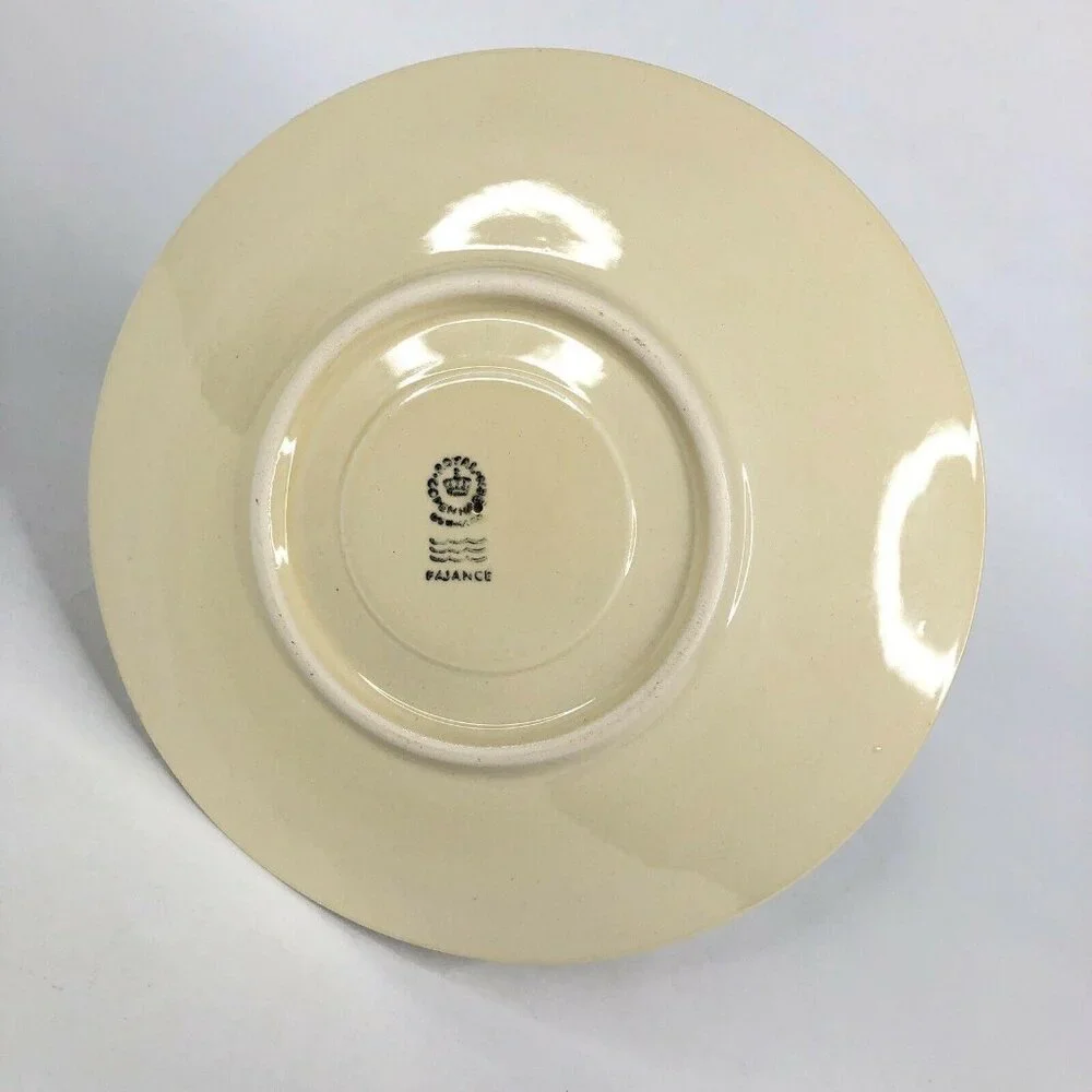 Royal Copenhagen Zinnia Gravy Boat Fajance Attached Underplate Sauce Dish Denmar